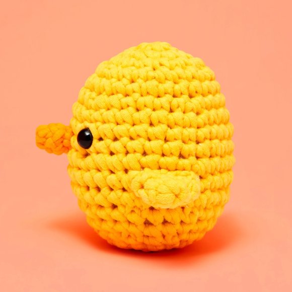 Kiki the Chick Beginner Crochet Kit - Picture 5 of 16